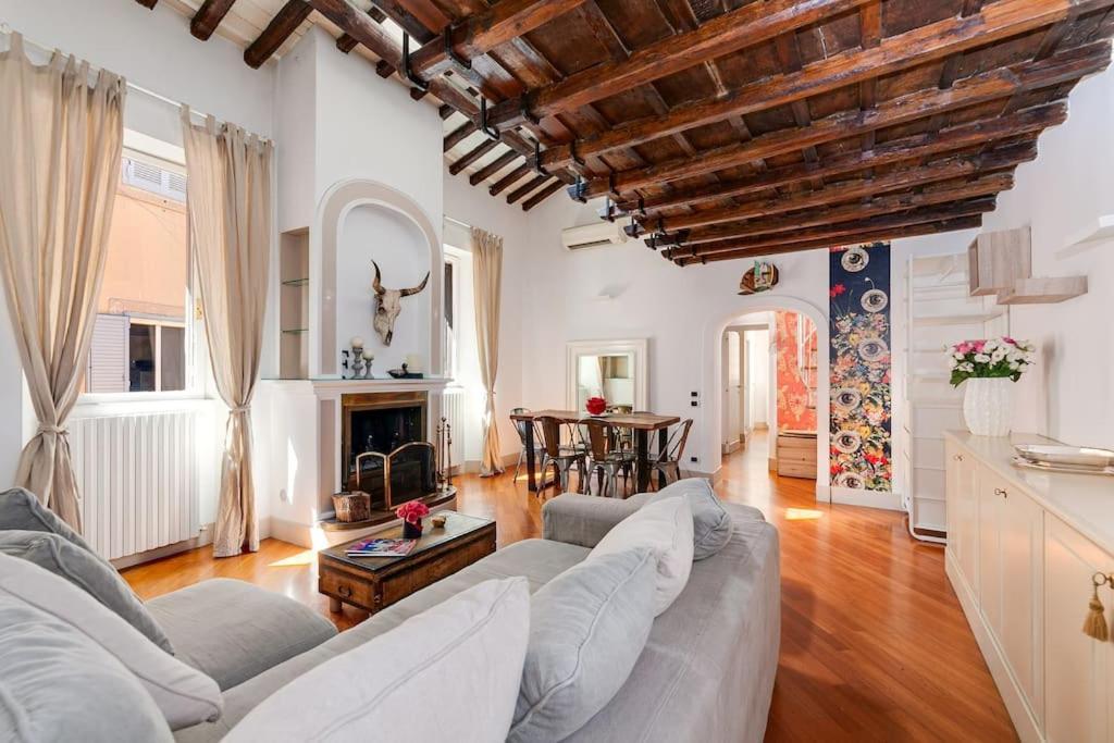 Appartement Che Eleganza! Irresistibile Dimora, Campo De Fiori *